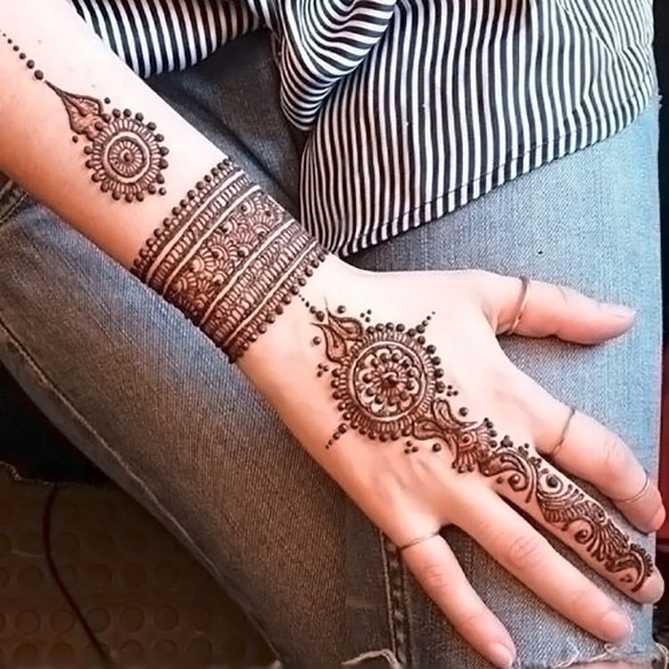 Mendhi design